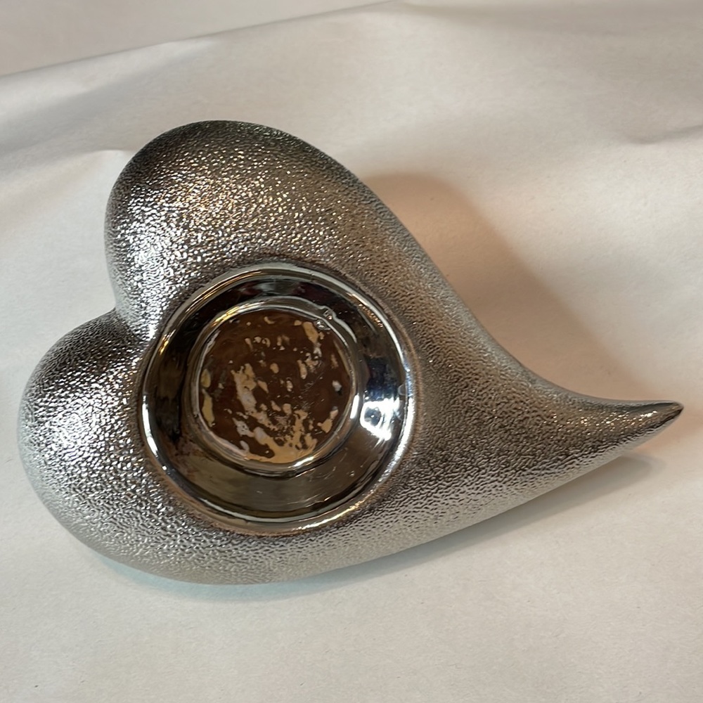 Silver heart candle holder - Picture 8 of 8